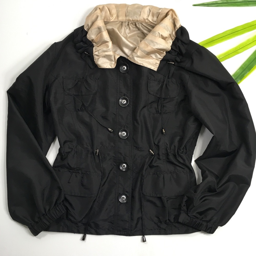 UbU | Reversible Black Gold Light Rain Jacket